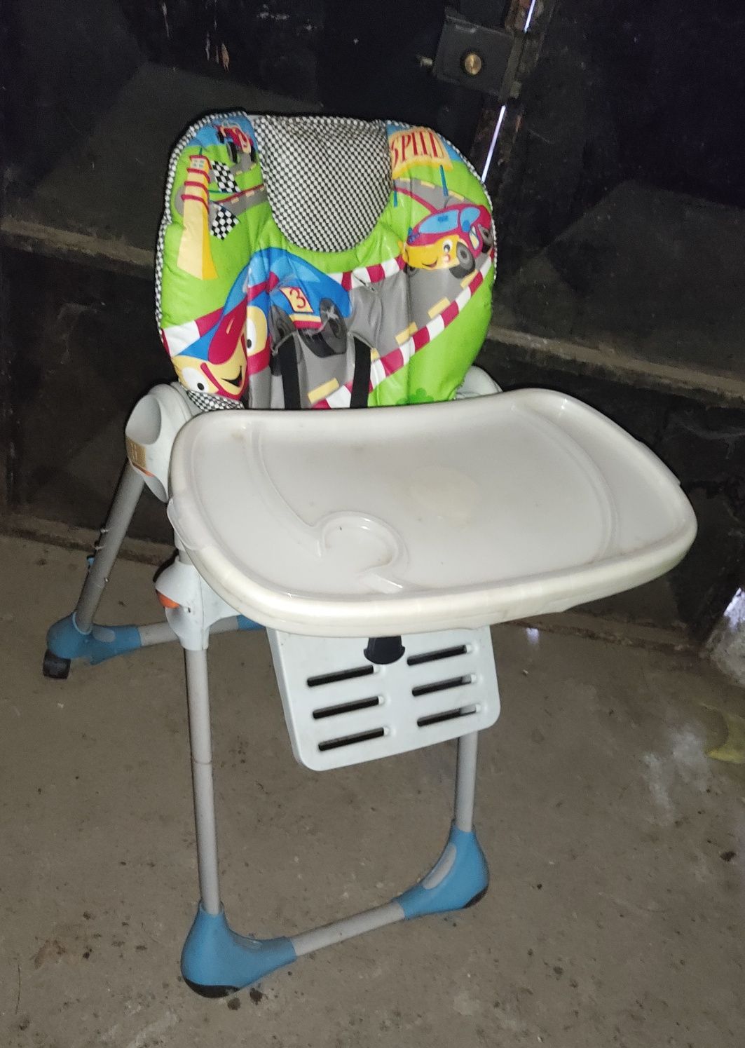 Cadeira de refeições para bebés