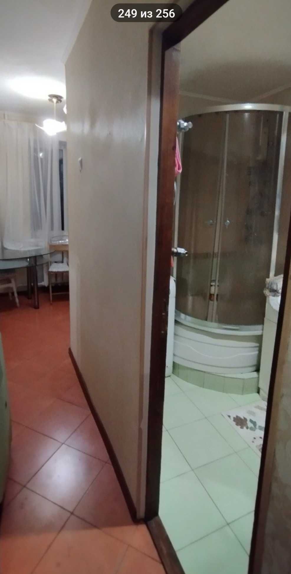 3к.квартира, Проспект Науки 24,Метро Демеевская 10 мин.пешком.61кв.м.