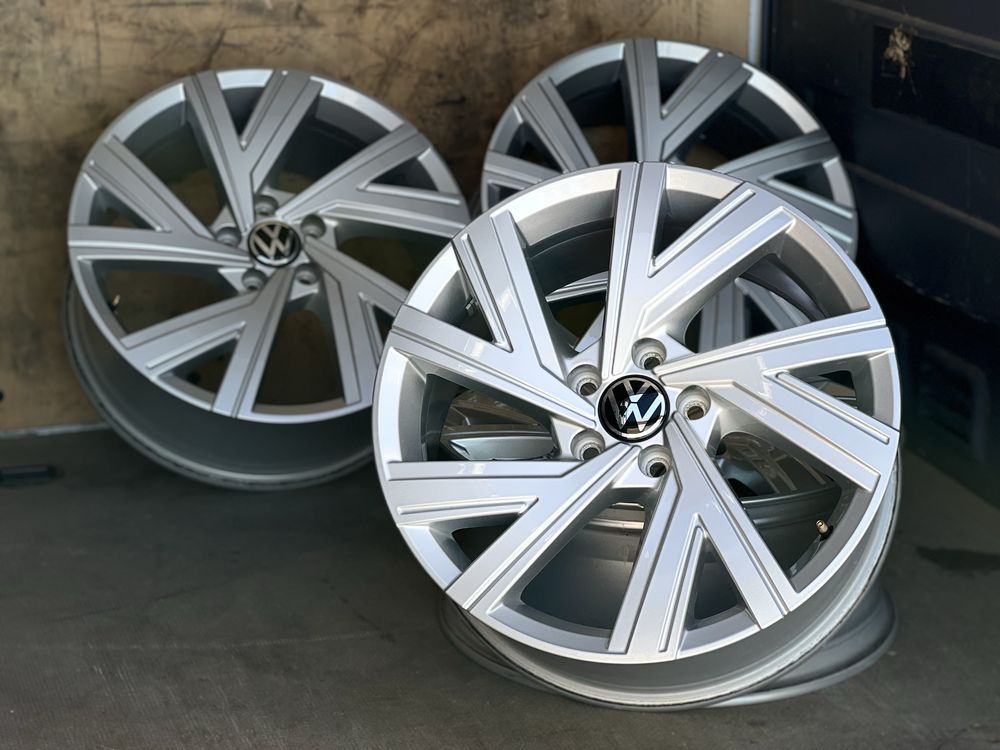 Оригінальні Диски 5 112 R18 Volkswagen Jetta Golf 8 GTI GTD 7 6 5