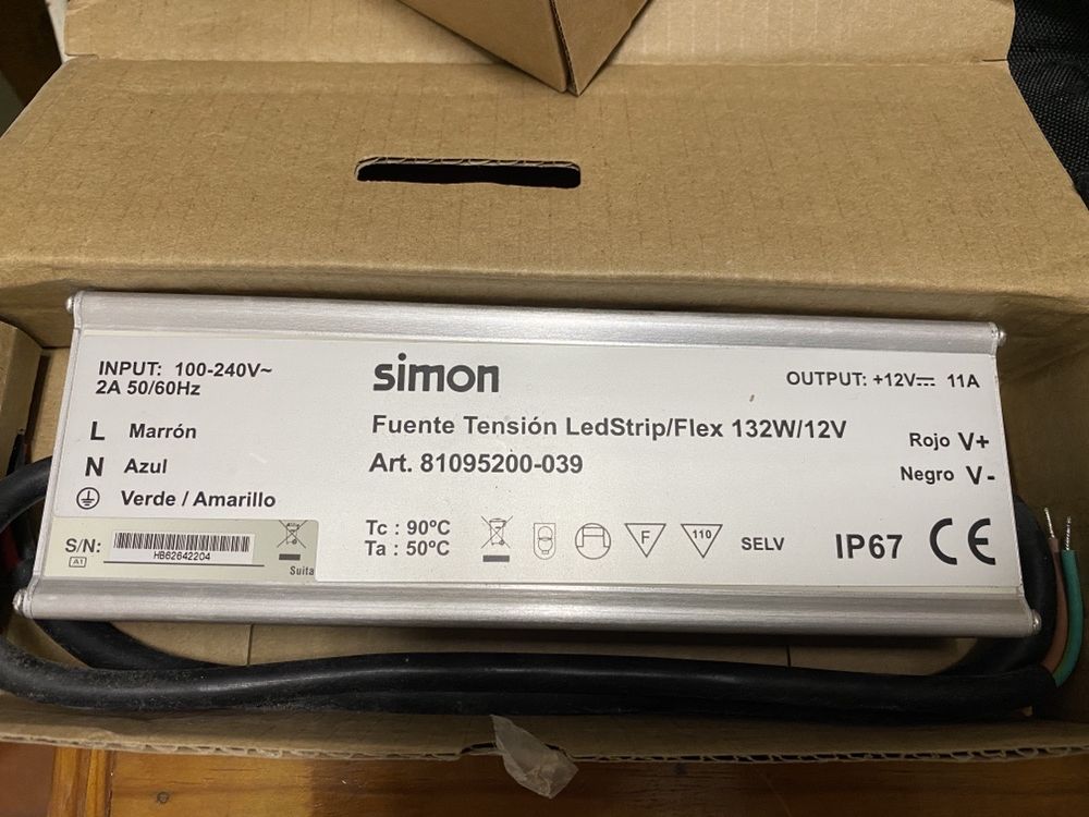 Transformador Simon AC / DC 230V para 12V 11A 132W