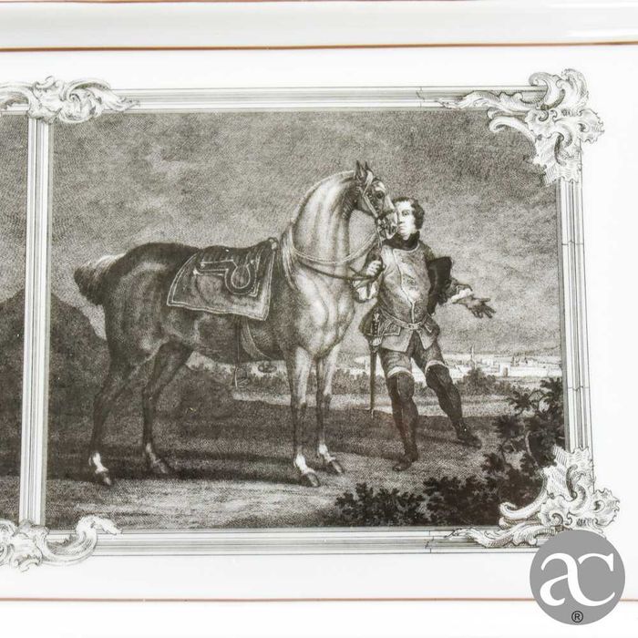 Torteira Vista Alegre decoração a grisaille e dourado, "Arte equestre"