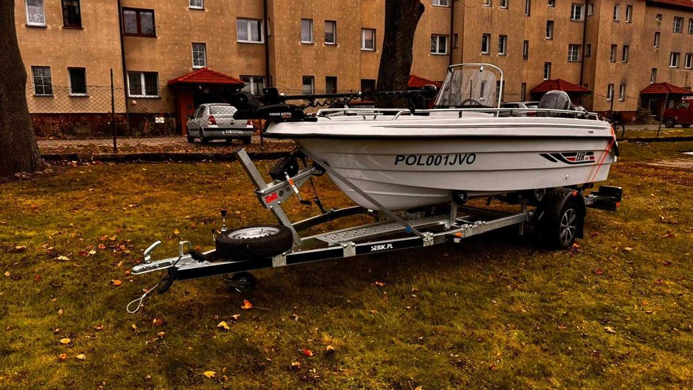 Nowa kompletna łódź motorowa  HR  4,65 - rok budowy 2025