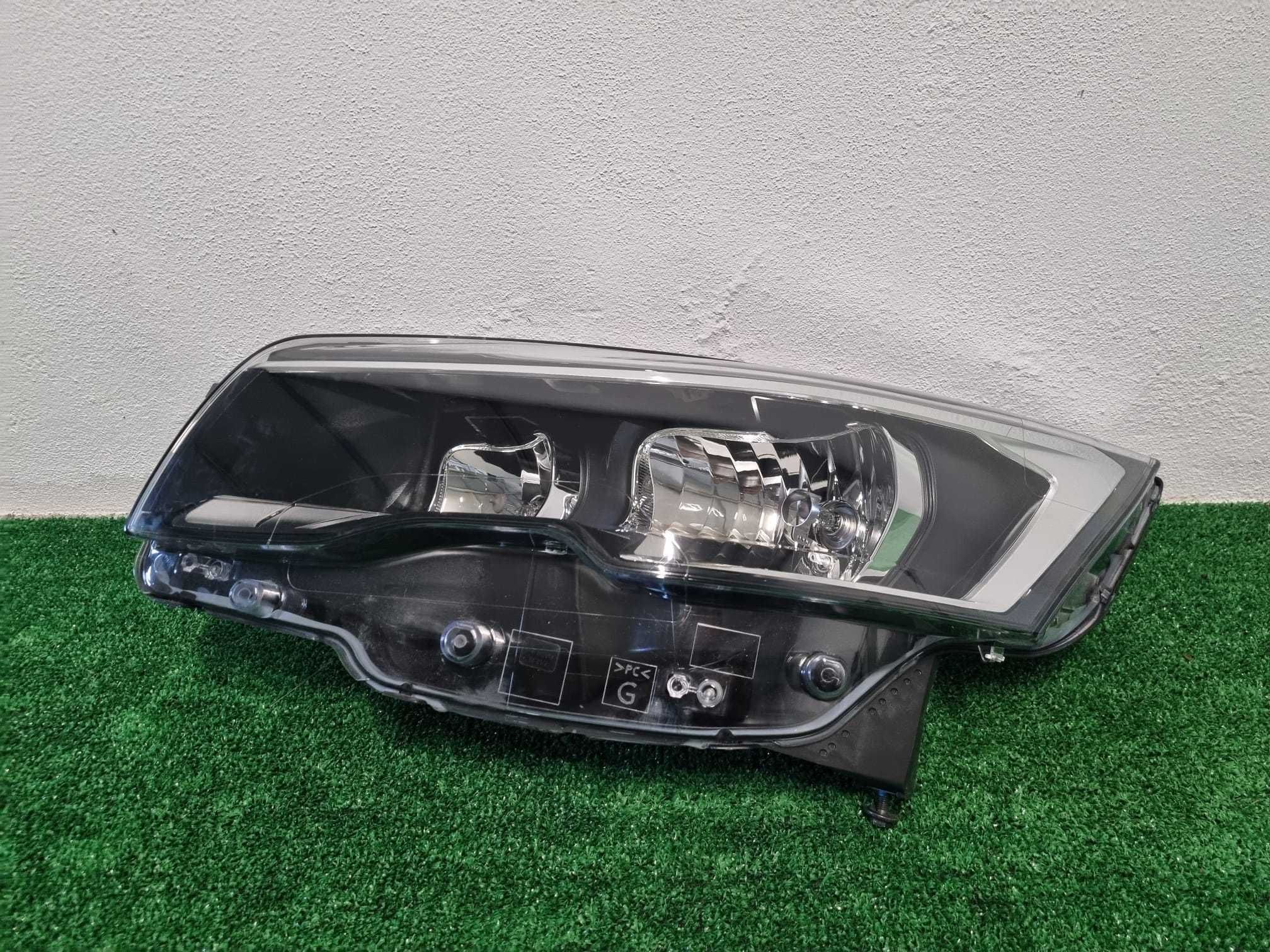 Farol ótica Esquerdo Peugeot 508 ORIGINAL