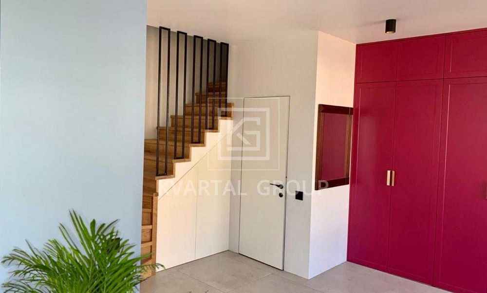 Продаж тауну з дизайнерським ремонтом ШВИДКИЙ ВИЇЗД НА КИЇВ