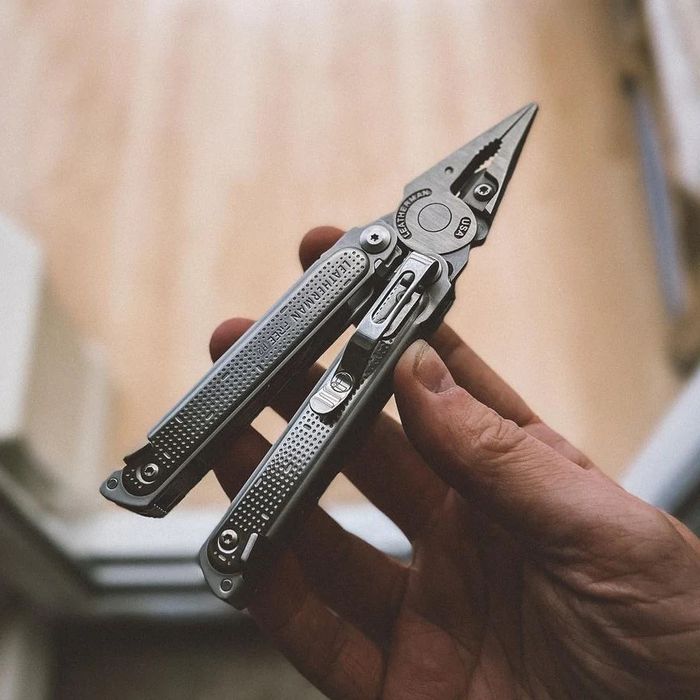 Leatherman Free P2 новий