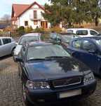Sprzedam czarne Volvo V40 1.8 benzyna 122KM 2001 r. kombi.