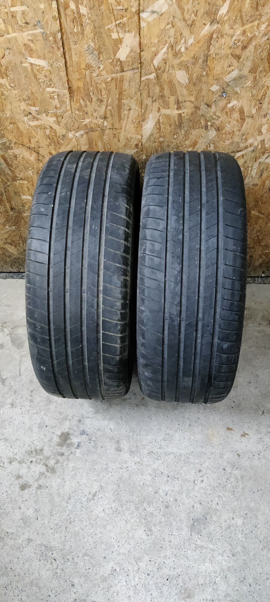 Продам пару літніх шин 255/45 R20 Bridgestone