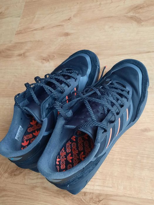 Buty Adidas Indoor CT  42