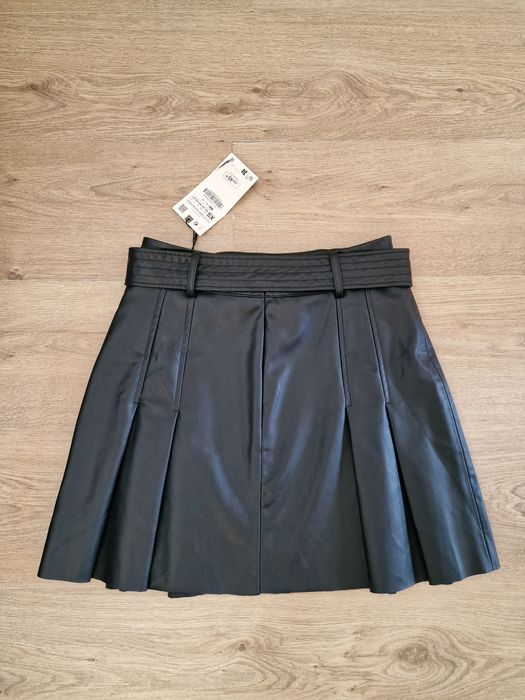 Нова шкіряна спідниця Zara оригінал розмір XS