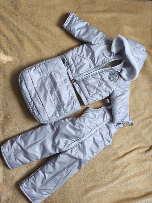 Дитячий зимовий комбінезон