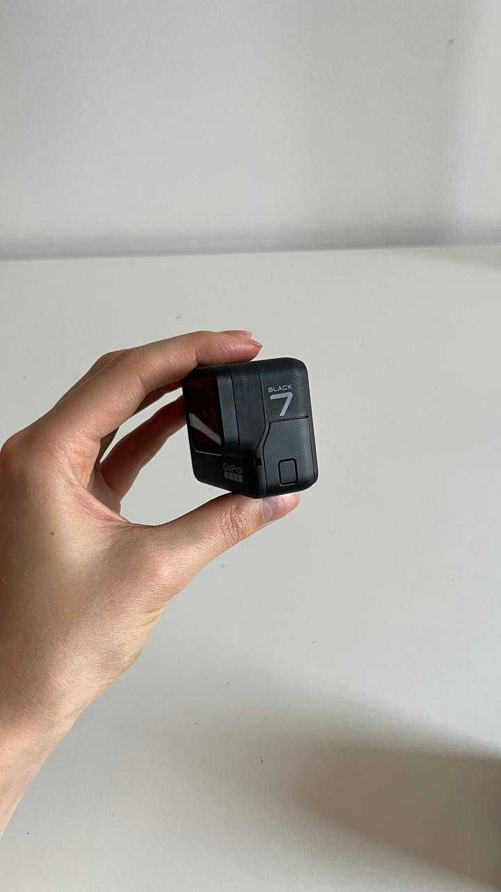 GoPro Hero 7 Black – pełny zestaw, stan idealny