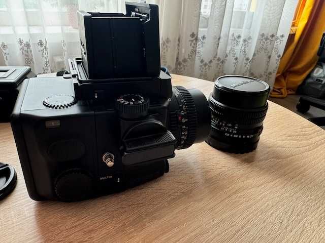 Фотоапарат Mamiya 645 Super - середній формат