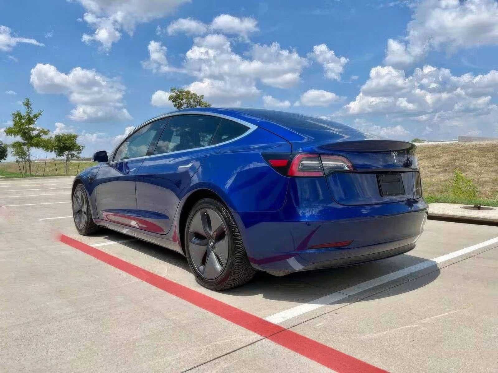 2020 Tesla Model 3 Long Range