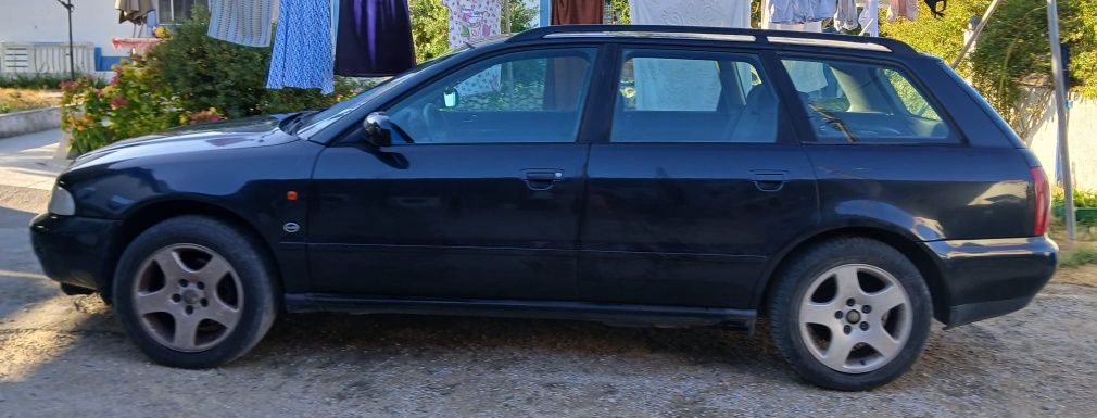 Audi A4  1900tdi 2500€ negociável