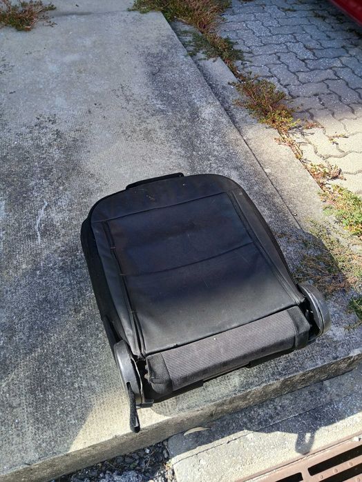 Bancos 6 e 7 peugeot 307sw 2005