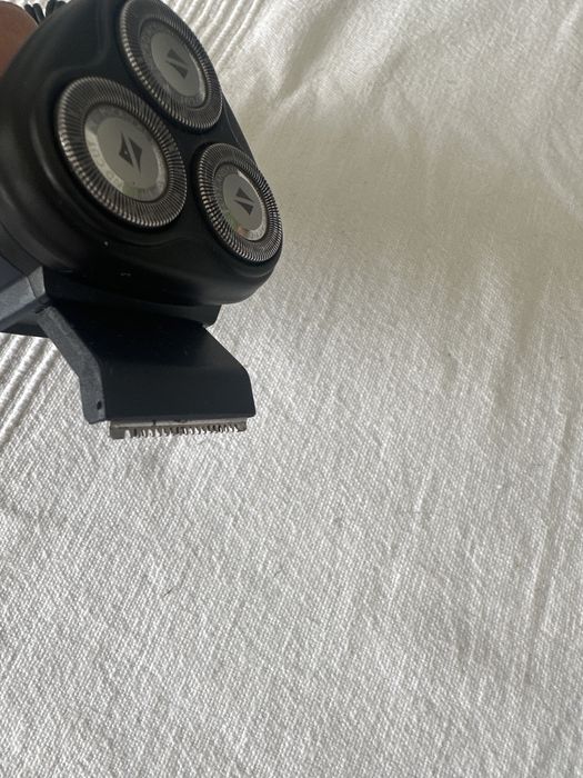Máquina de barbear philips