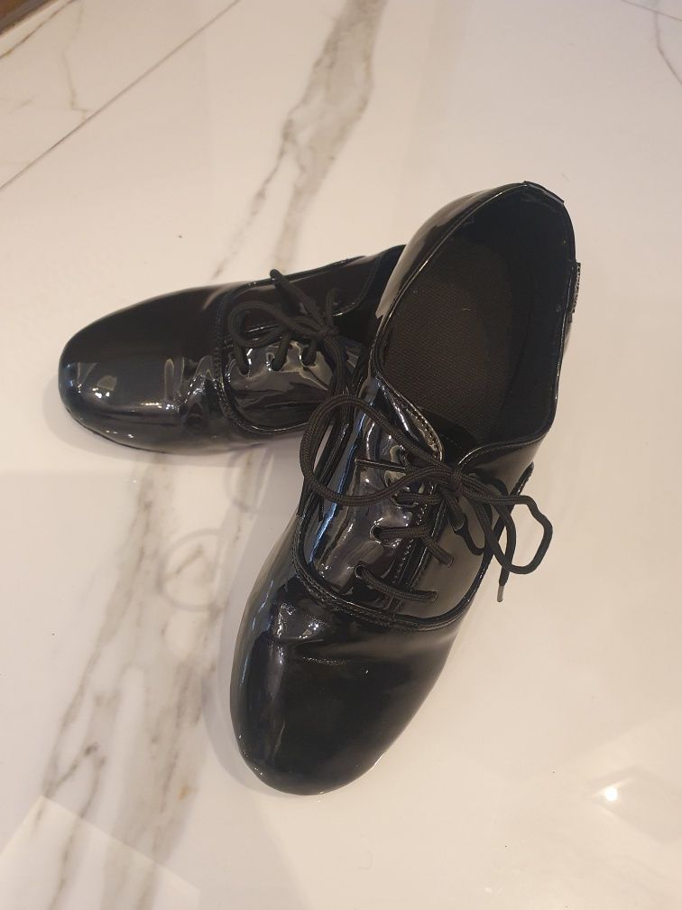 Sprzedam buty do tańca