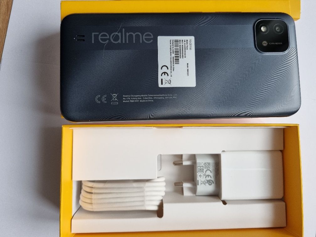 Smartfon Realme C11 32 GB szary , nowy , gwarancja .