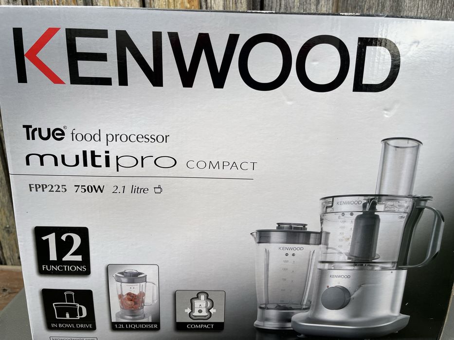 Продається кухонний комбайн Kenwood