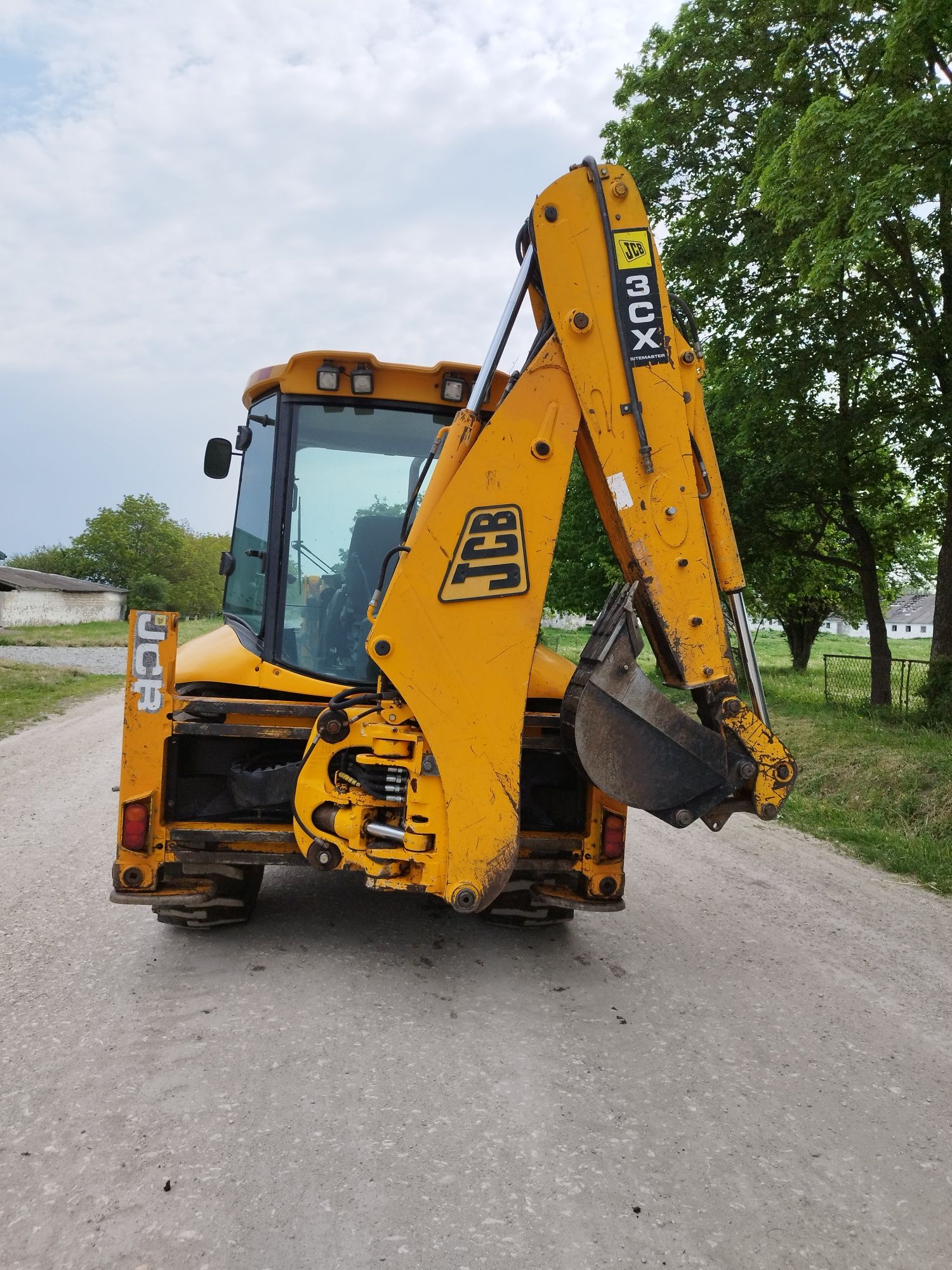 JCB 3CX 2004 року