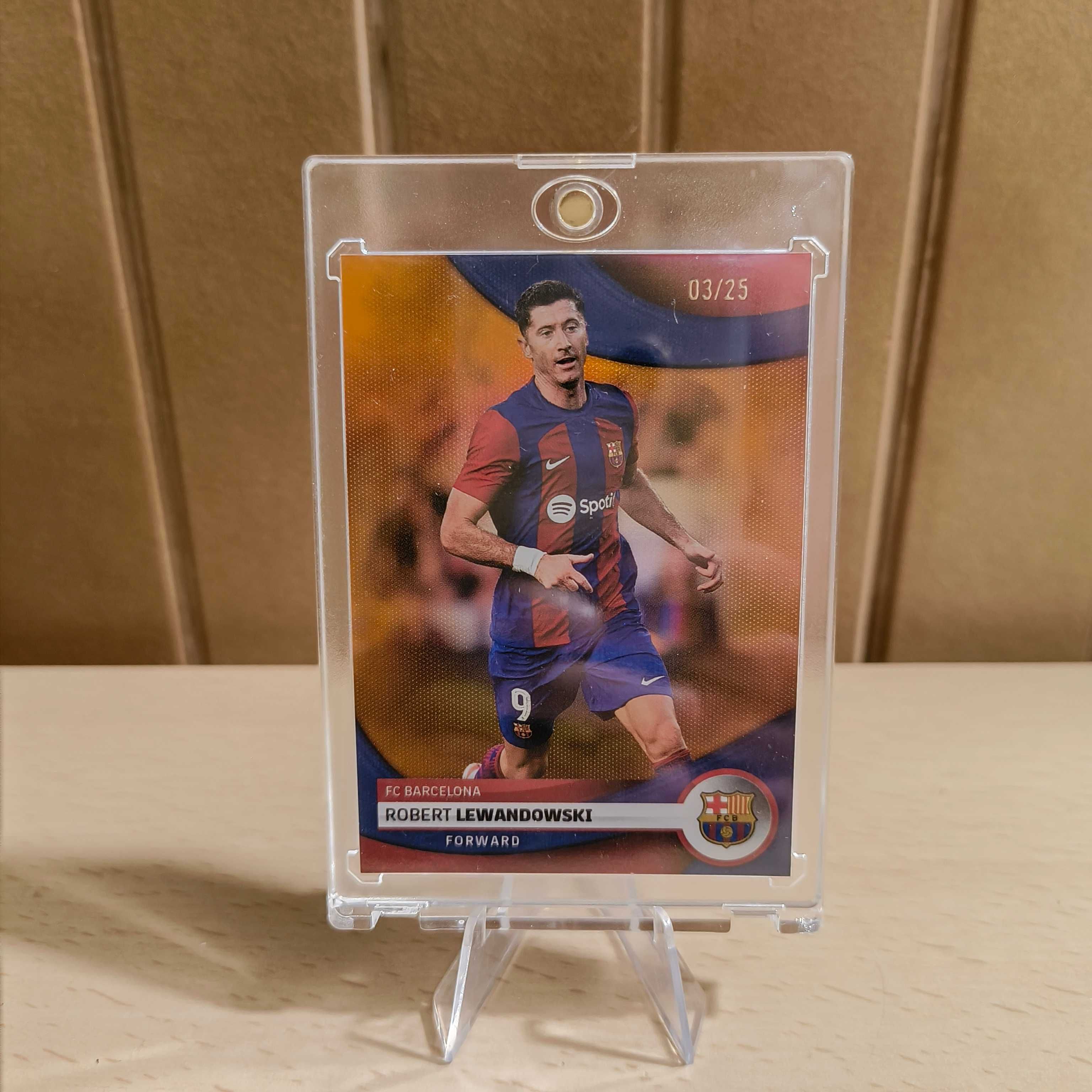Robert Lewandowski /25 Barcelona Team Set Topps