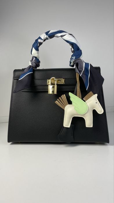 Сумка Hermes Kelly Middle Leather Bag
