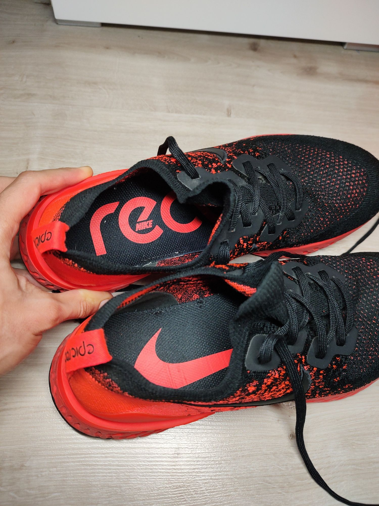 Buty Nike Epic React Flyknit 2 r. 46
