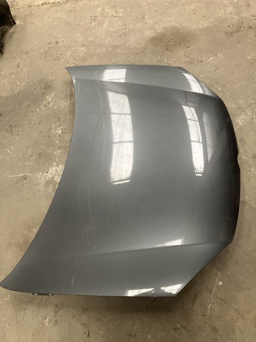 VW Golf V 5 kombi - maska LD7X