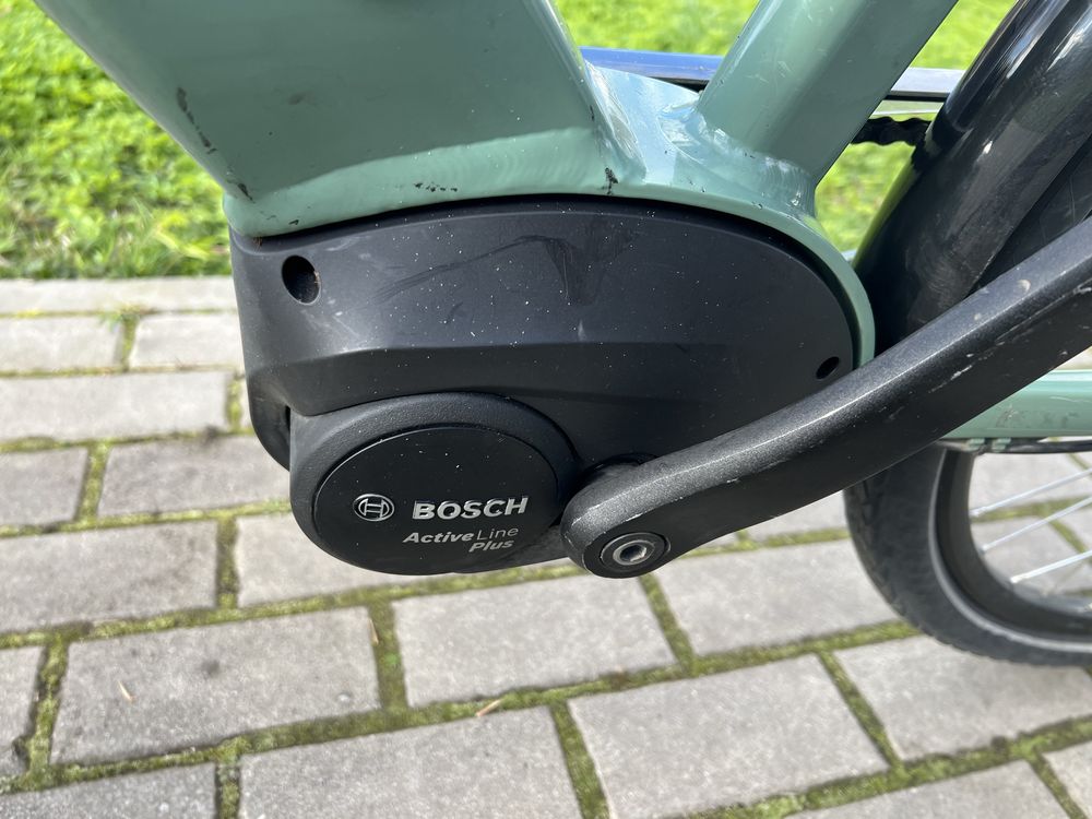 Rower elektryczny KALKHOFF silnik BOSCH PLUS 36v niski przebieg /A