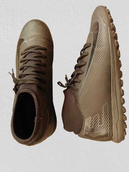 Buty piłkarskie Nike Mercurial r. 42 – jak nowe, założone raz
