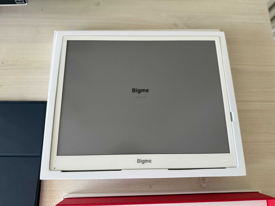 E-ink монітор Bigme B13 13.3" Color ePaper