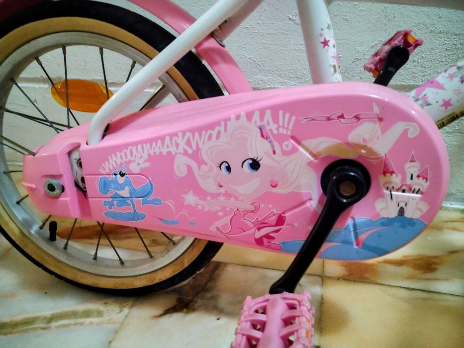 Btwin Princess, 16 (branca e rosa) com cadeirinha bebé