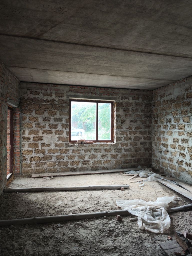 = Продаж будинку в Карпилівці