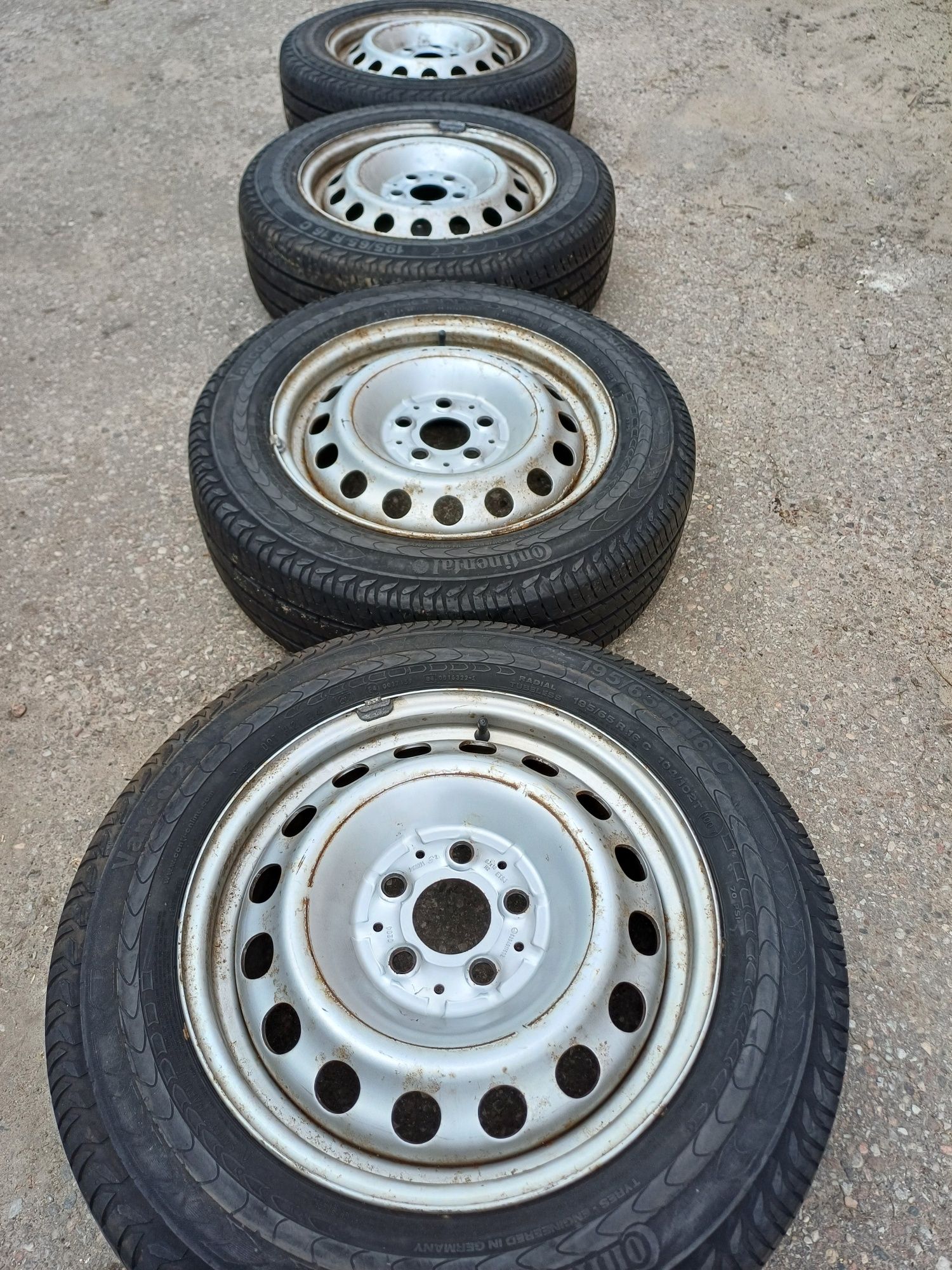 Koła lato 16" Mercedes Vito W639 opony Continental 195 65 R16C 104/102