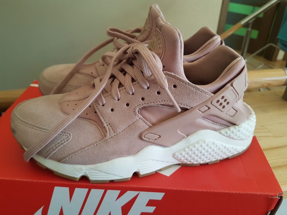 NIKE Air Huarache Run róż rozm 40