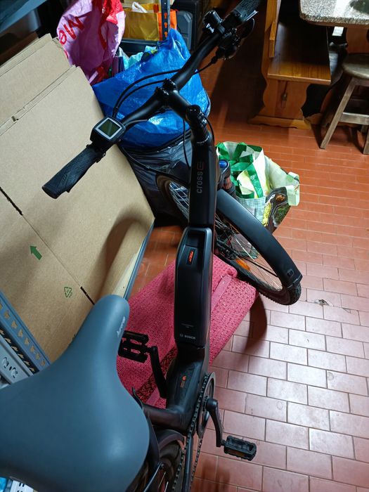 Bicicleta elétrica KTM