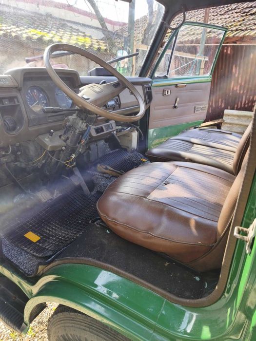 Carrinha Toyota BU 30