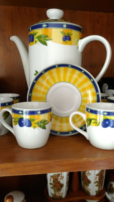 Serviço de Café da Porcelana Alba - 16 peças