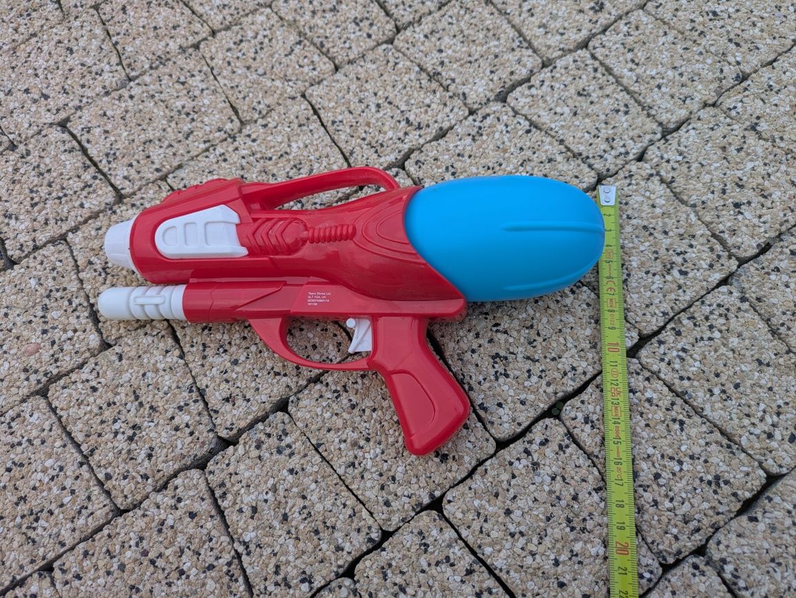 Pistolet Na Wodę