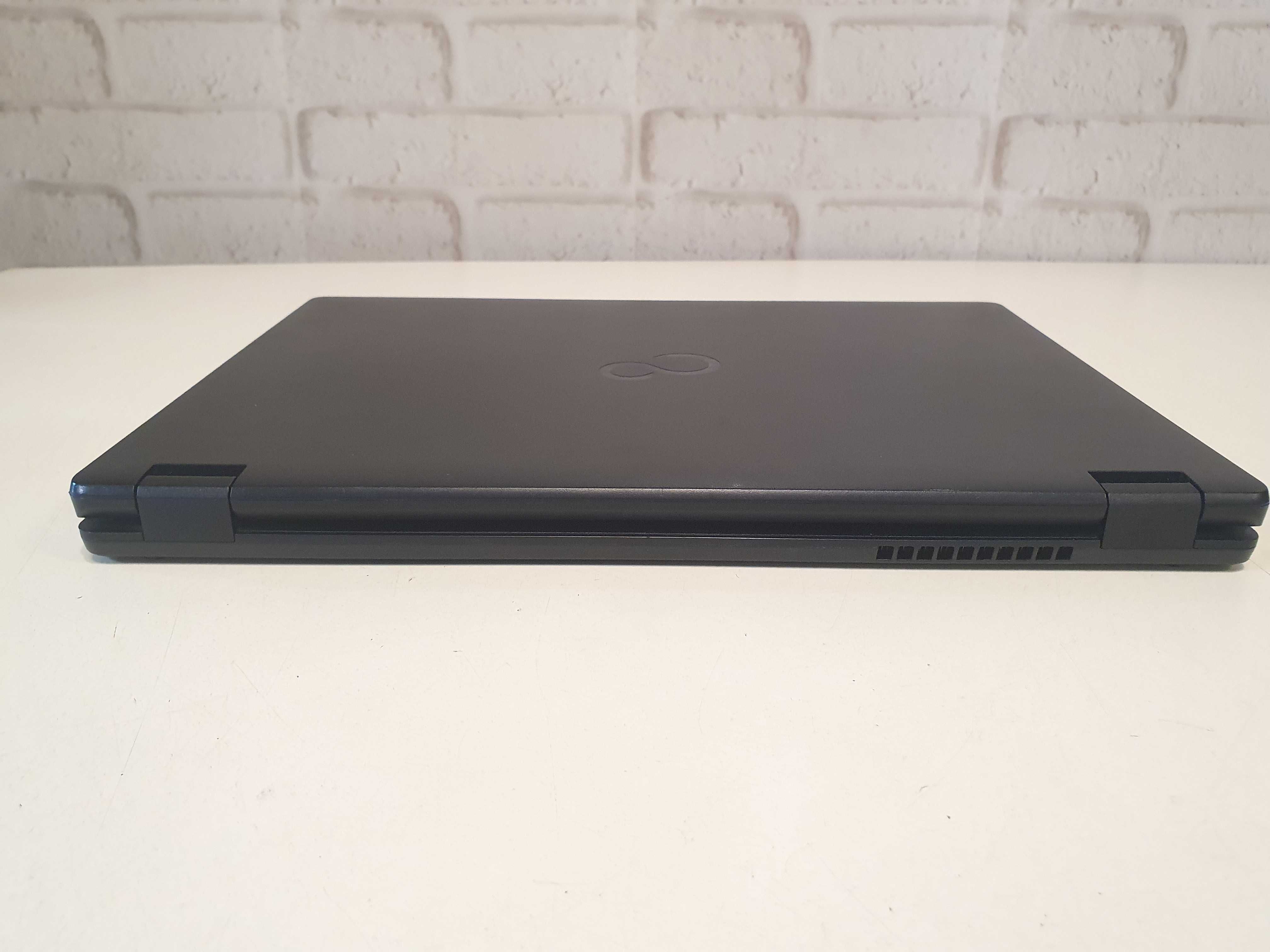 Ноутбук для работы Fujitsu Lifebook E449∎i3-8130U∎16GB∎256GB∎Full HD