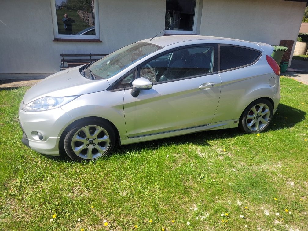 Ford fiesta mk7 2008r