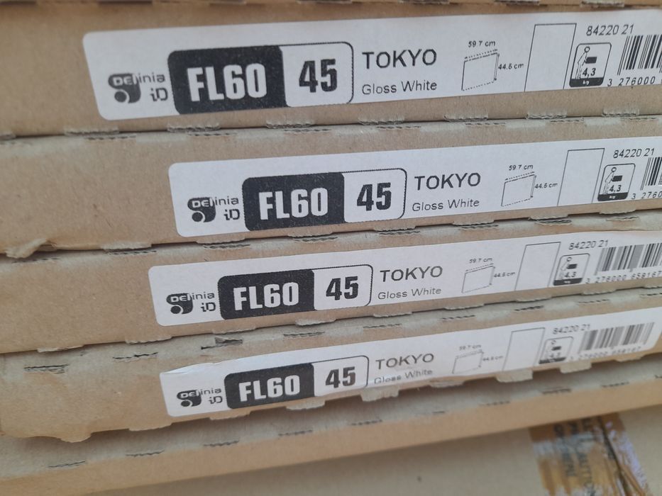 Portas cozinha armários vendo ou  troco