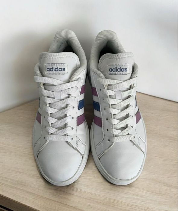Оригінальні кросівки ADIDAS кроссовки адідас 38р