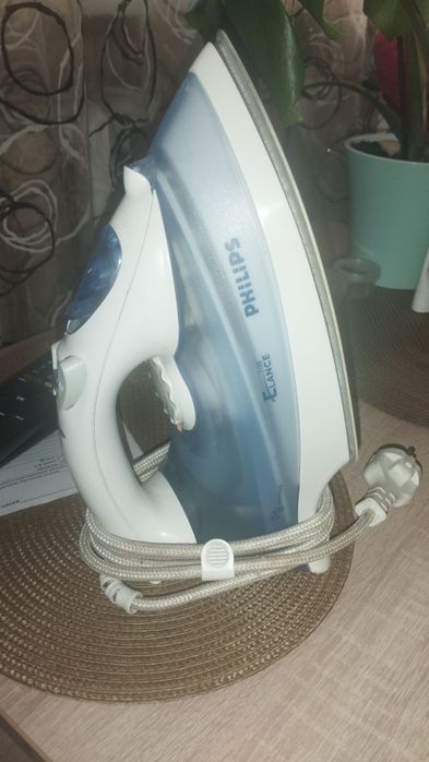 Утюг электрический  PHILIPS