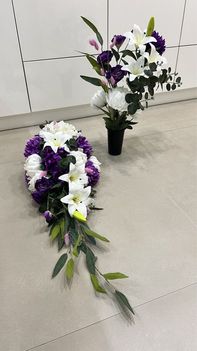 Kompozycie , bukiet + stroik na cmentarz, na grob