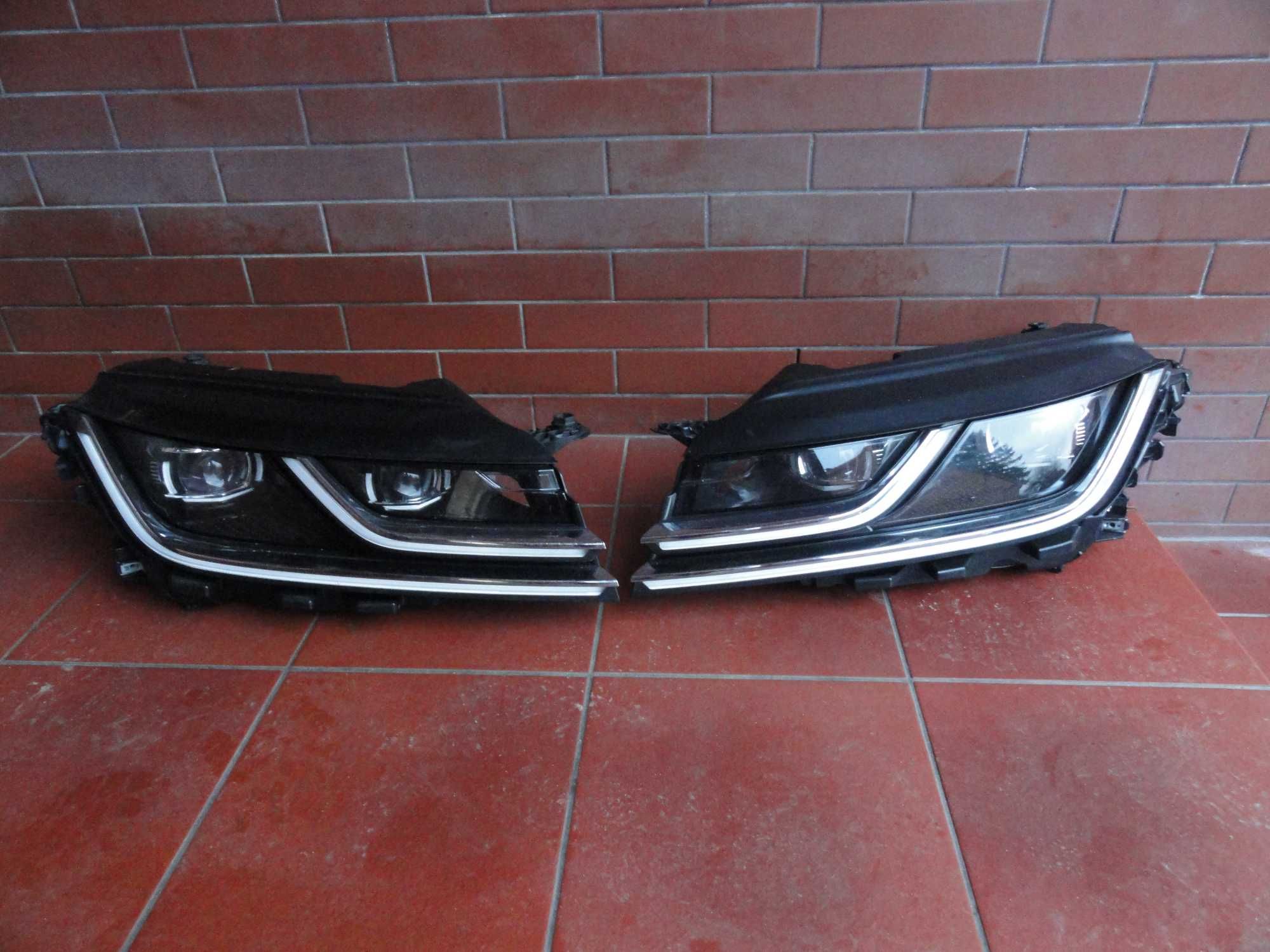 VW Arteon Reflektor Lewy Full LED 17-