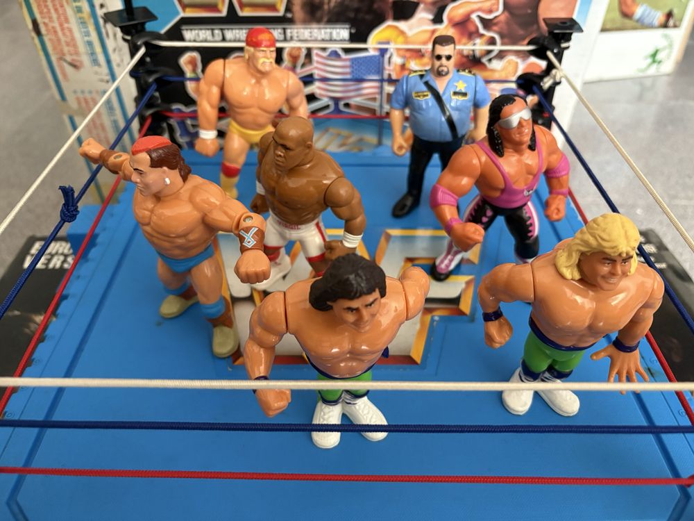 Ringle Wrestling e 7 bonecos