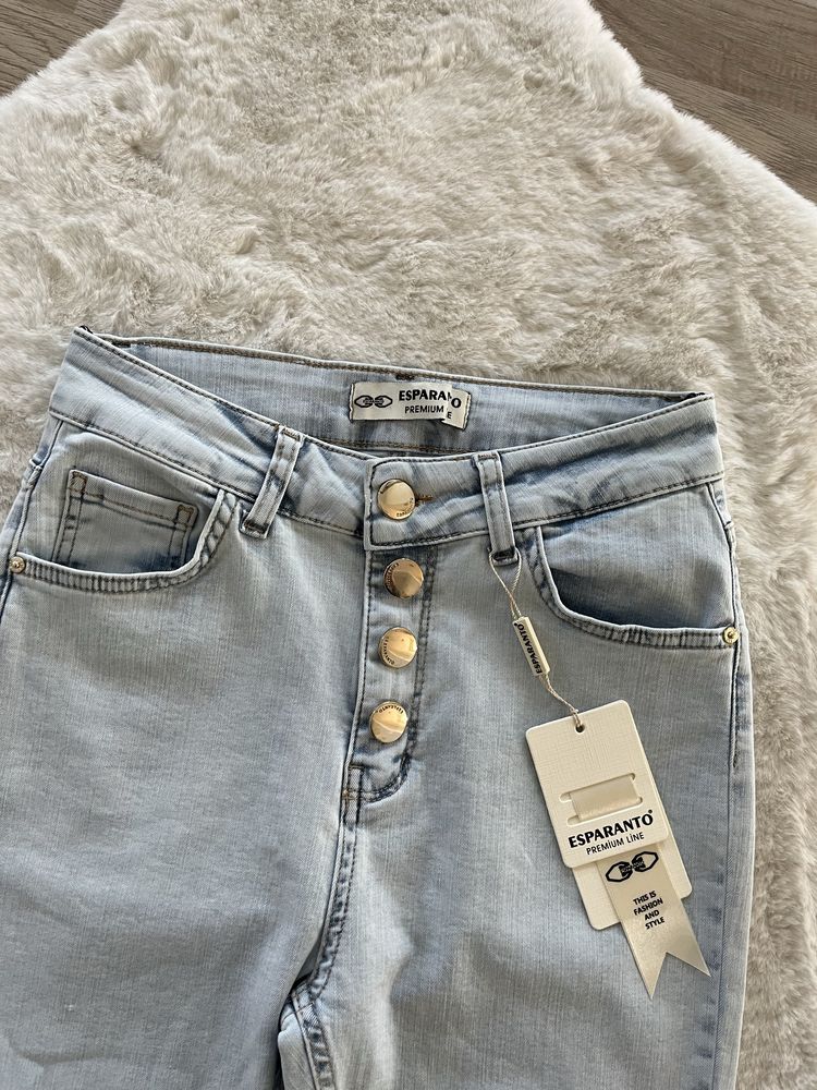 Jasne jeans Esparanto wiosna 2024