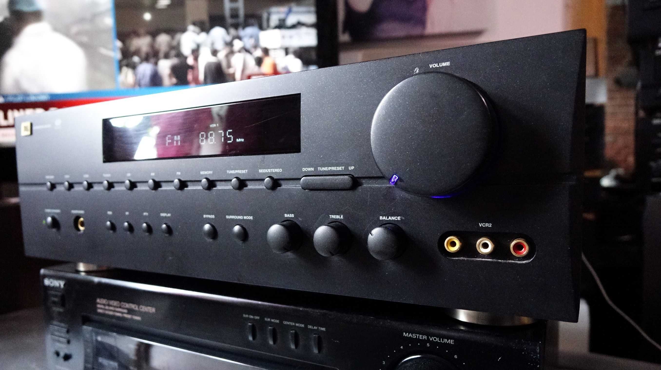Amplituner JBL JSR 635i z pilotem