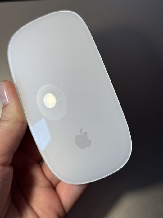 Magic mouse для Macbook білого кольору